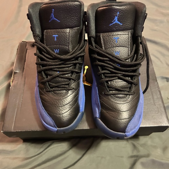 Jordan 12 retro - Picture 2 of 4